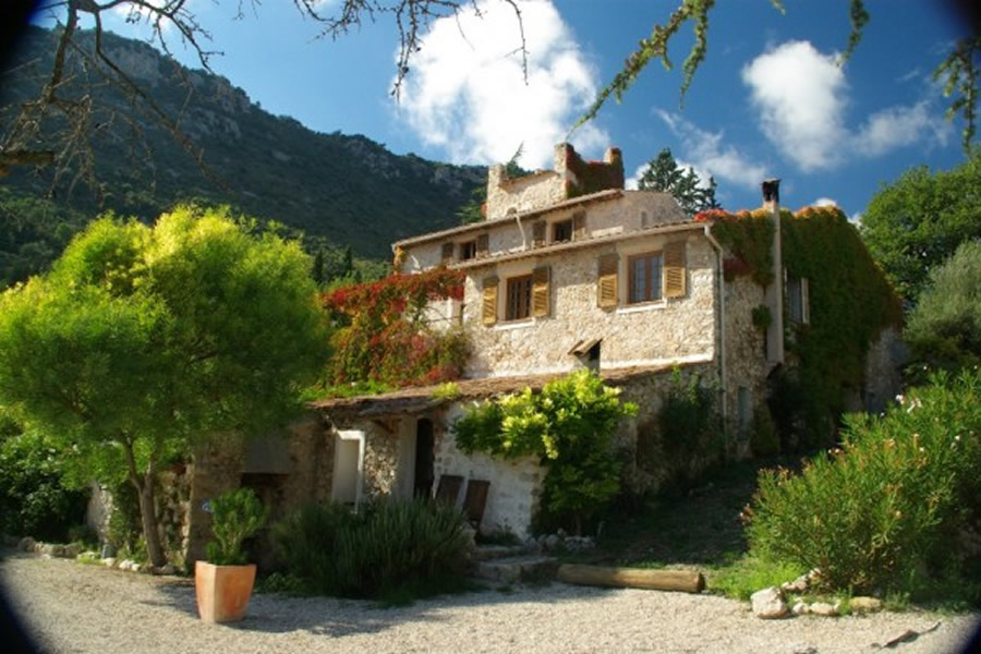 La-Parare-just-outside-Nice-600×399