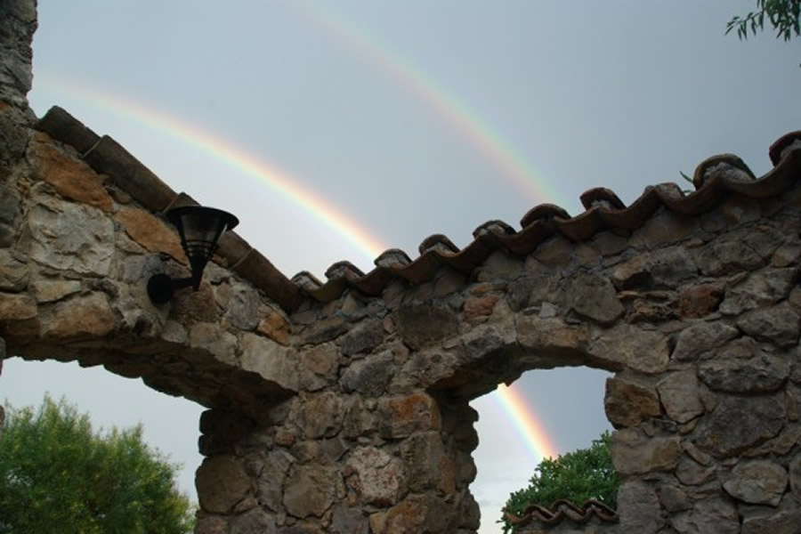 Somewhere-over-the-rainbow-600×399